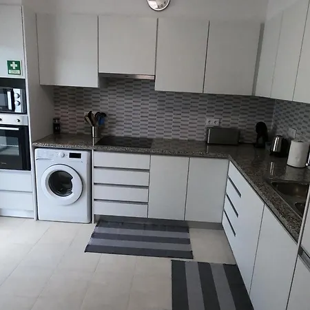 Casa Senhora Da Estrela 1, 2 Or 3 Bedrooms 펜션 *